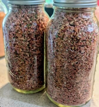 Half gallon mason jars filled with freeze-dried mason jars